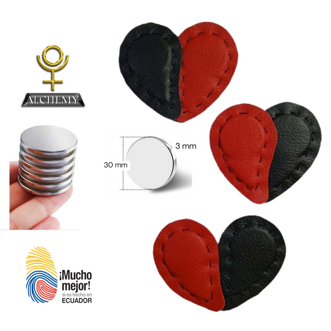 foto de los imanes forrados en corosil y cosidos con nylon de Alchemy Ecuador